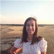 Graduada en Educación Infantil y Primaria con mención en Audición y Lenguaje da clases de apoyo escolar